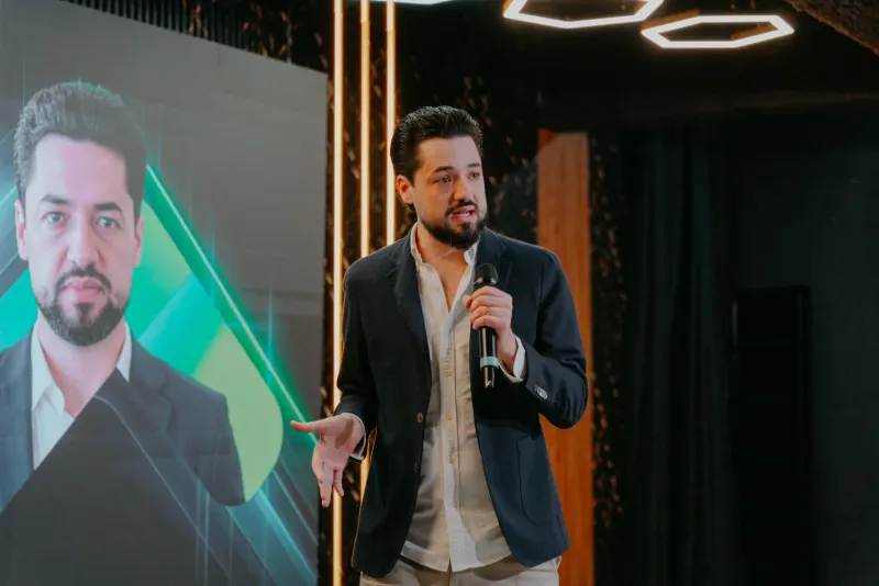 Rafael Wisch no palco do Greenn Scale Black Edition